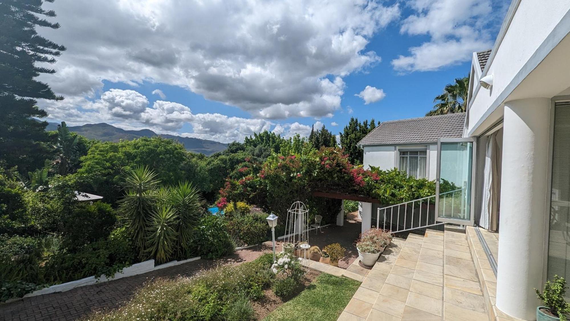 פארל Alba House Guest House מראה חיצוני תמונה